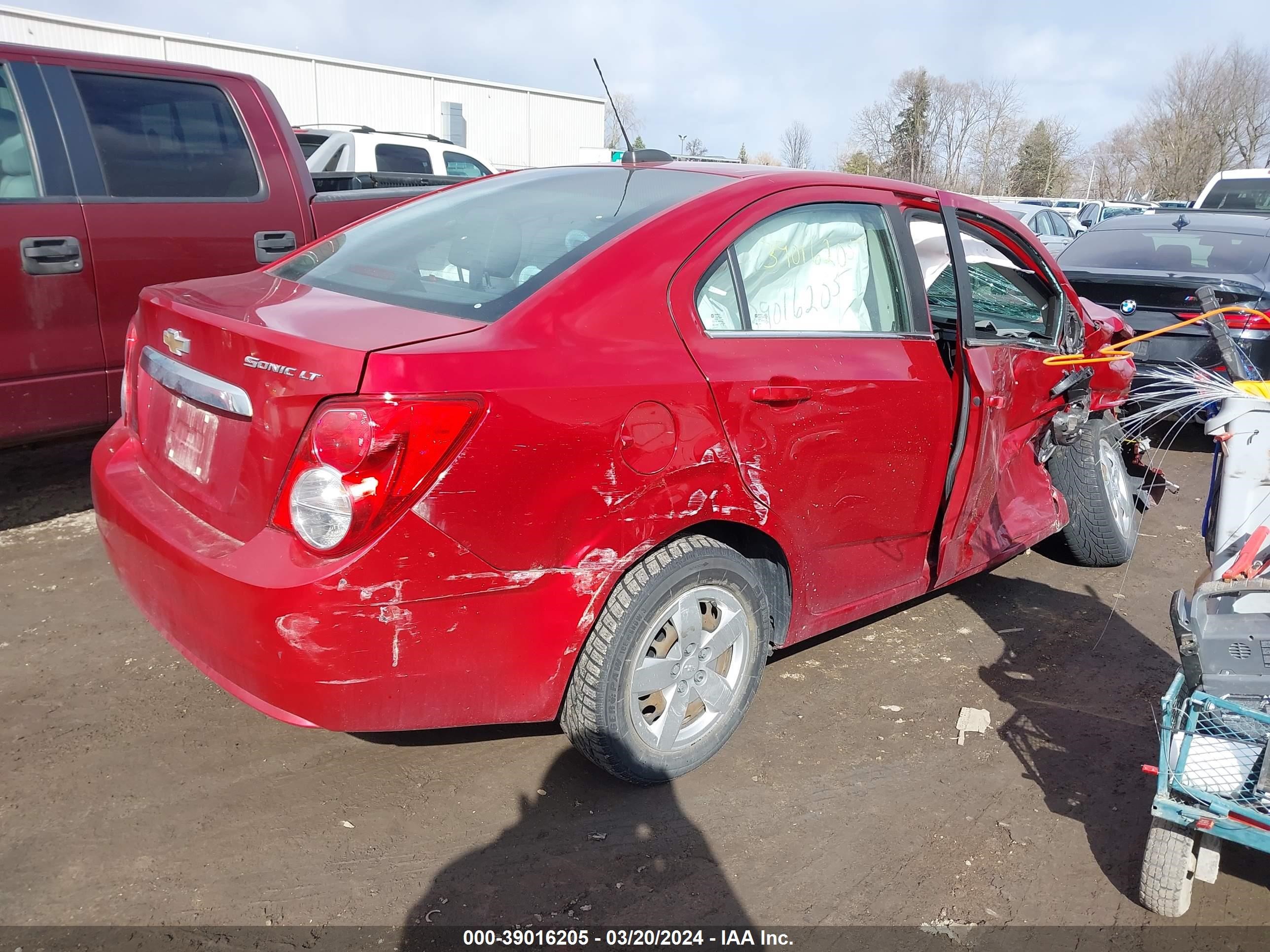 Photo 3 VIN: 1G1JC5SH9G4169067 - CHEVROLET SONIC 