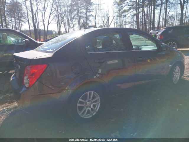 Photo 3 VIN: 1G1JC5SHXC4206749 - CHEVROLET SONIC 