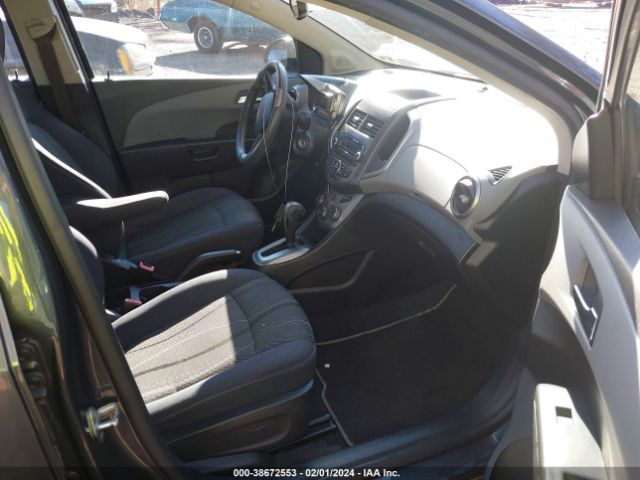 Photo 4 VIN: 1G1JC5SHXC4206749 - CHEVROLET SONIC 