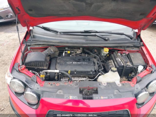 Photo 9 VIN: 1G1JC5SHXE4159290 - CHEVROLET SONIC 