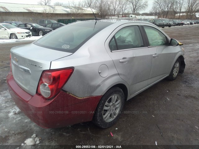 Photo 3 VIN: 1G1JC5SHXE4228155 - CHEVROLET SONIC 