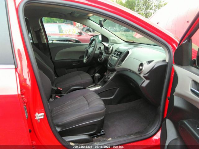 Photo 4 VIN: 1G1JC5SHXF4159923 - CHEVROLET SONIC 