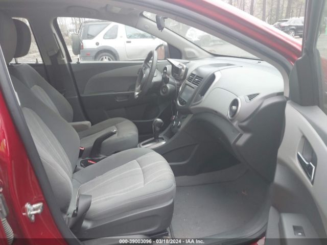 Photo 4 VIN: 1G1JC5SHXF4163051 - CHEVROLET SONIC 