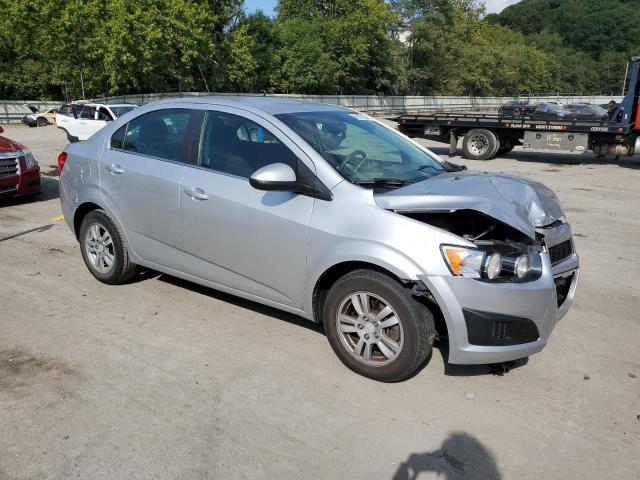 Photo 3 VIN: 1G1JC5SHXF4211812 - CHEVROLET SONIC LT 