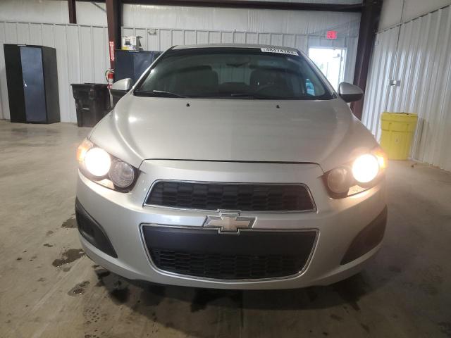 Photo 4 VIN: 1G1JC5SHXF4217769 - CHEVROLET SONIC LT 