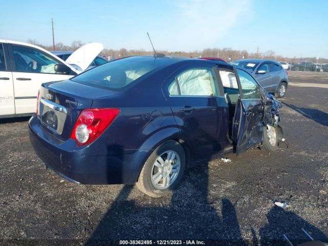 Photo 3 VIN: 1G1JC5SHXG4143156 - CHEVROLET SONIC 