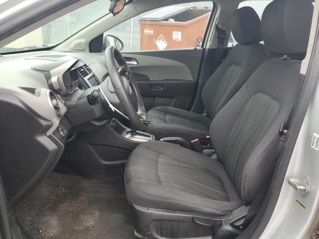 Photo 6 VIN: 1G1JC6EH0D4239181 - CHEVROLET SONIC 