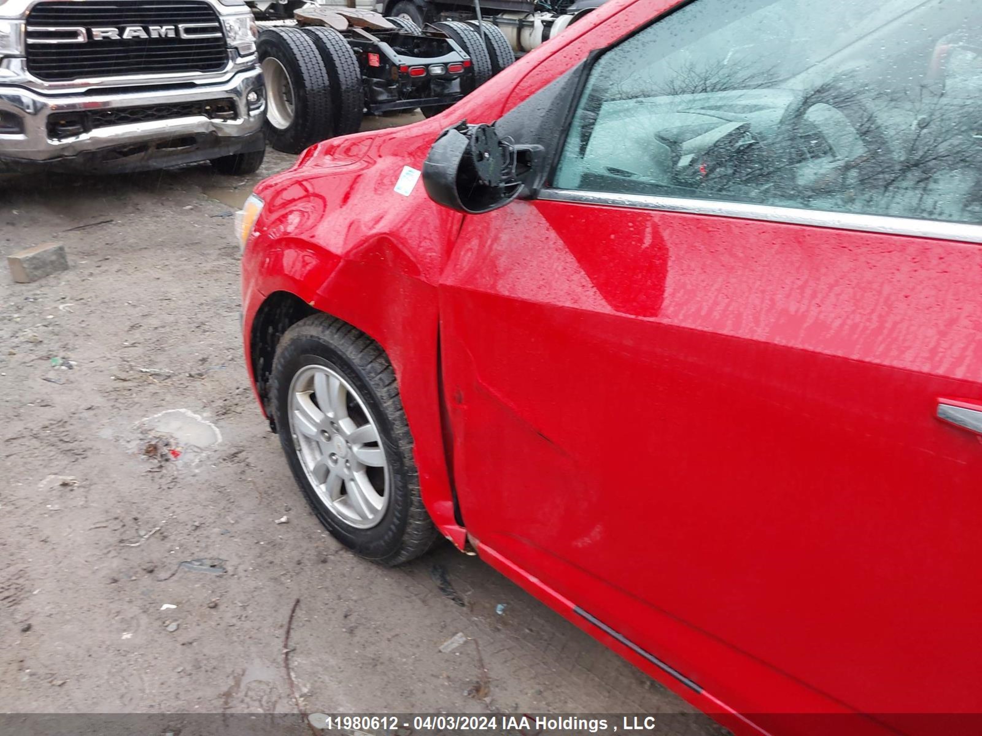 Photo 5 VIN: 1G1JC6EH2C4126444 - CHEVROLET SONIC 