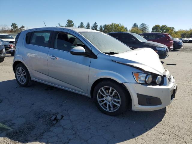 Photo 3 VIN: 1G1JC6SB0G4184249 - CHEVROLET SONIC LT 