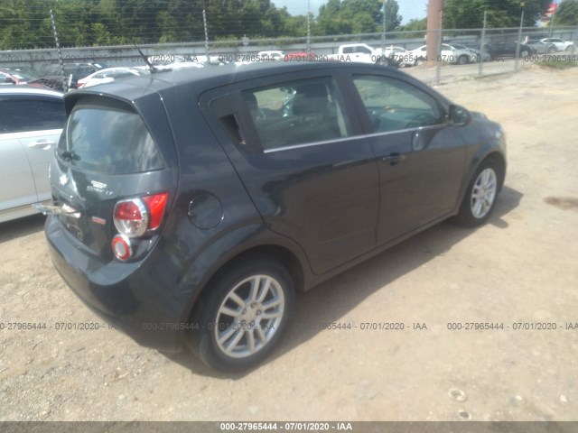 Photo 3 VIN: 1G1JC6SB1E4181762 - CHEVROLET SONIC 