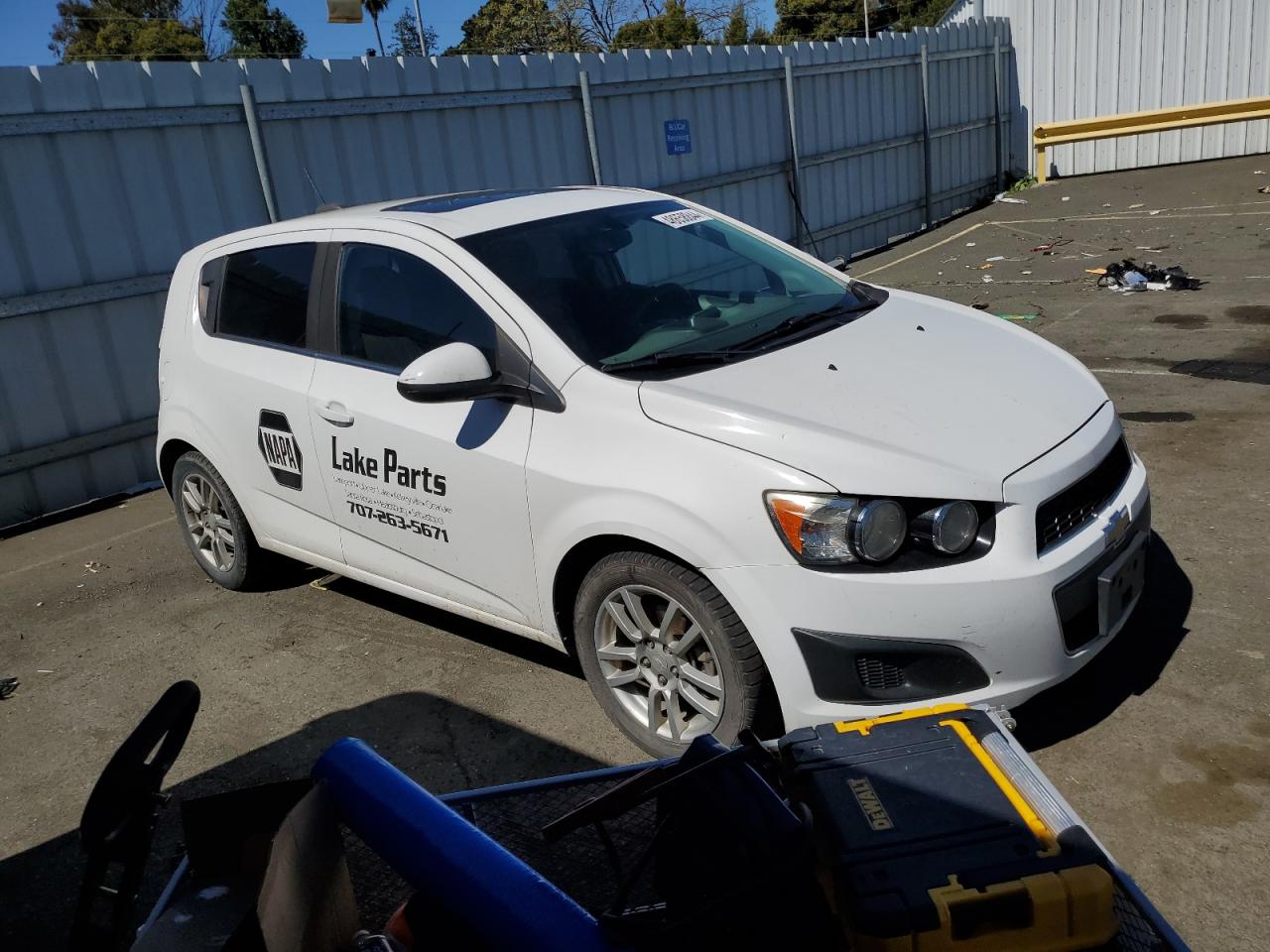 Photo 3 VIN: 1G1JC6SB1G4102951 - CHEVROLET SONIC 