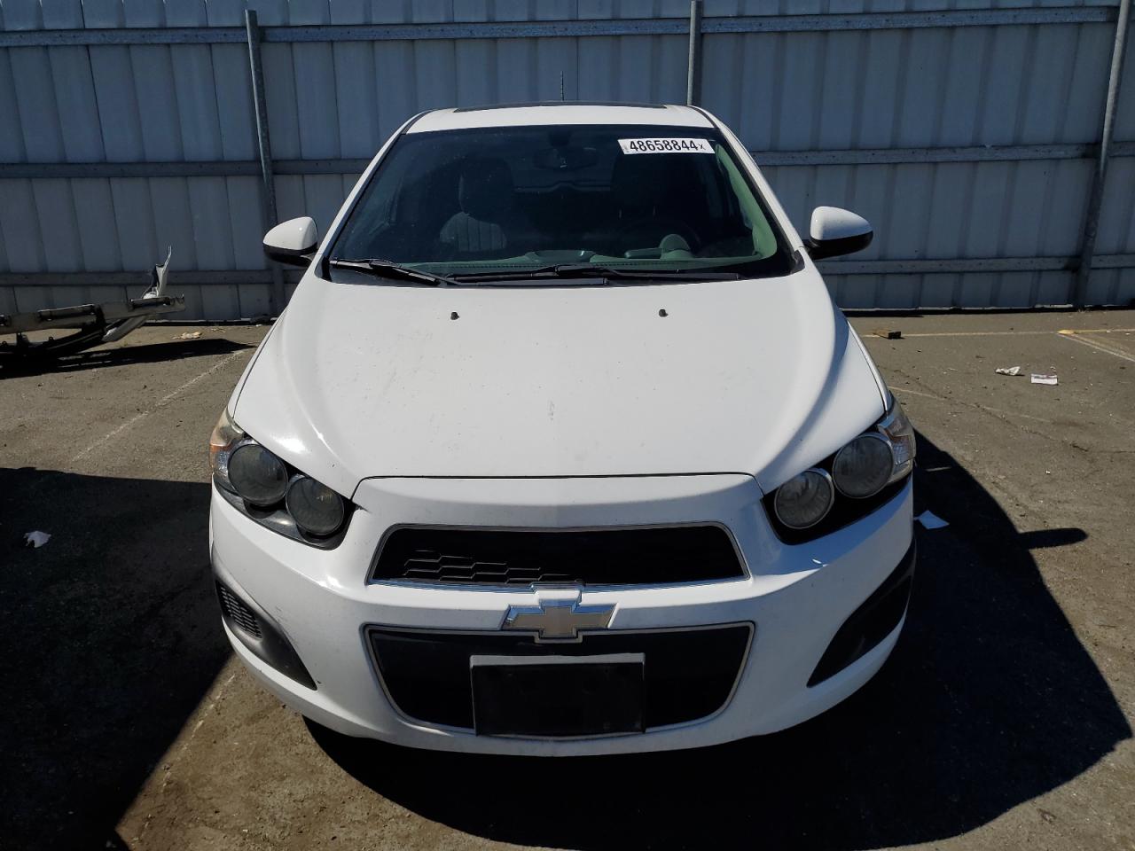 Photo 4 VIN: 1G1JC6SB1G4102951 - CHEVROLET SONIC 