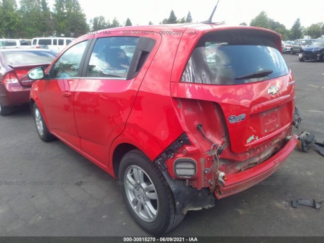 Photo 2 VIN: 1G1JC6SB2E4182225 - CHEVROLET SONIC 