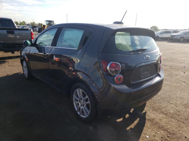 Photo 2 VIN: 1G1JC6SB2F4127890 - CHEVROLET SONIC LT 