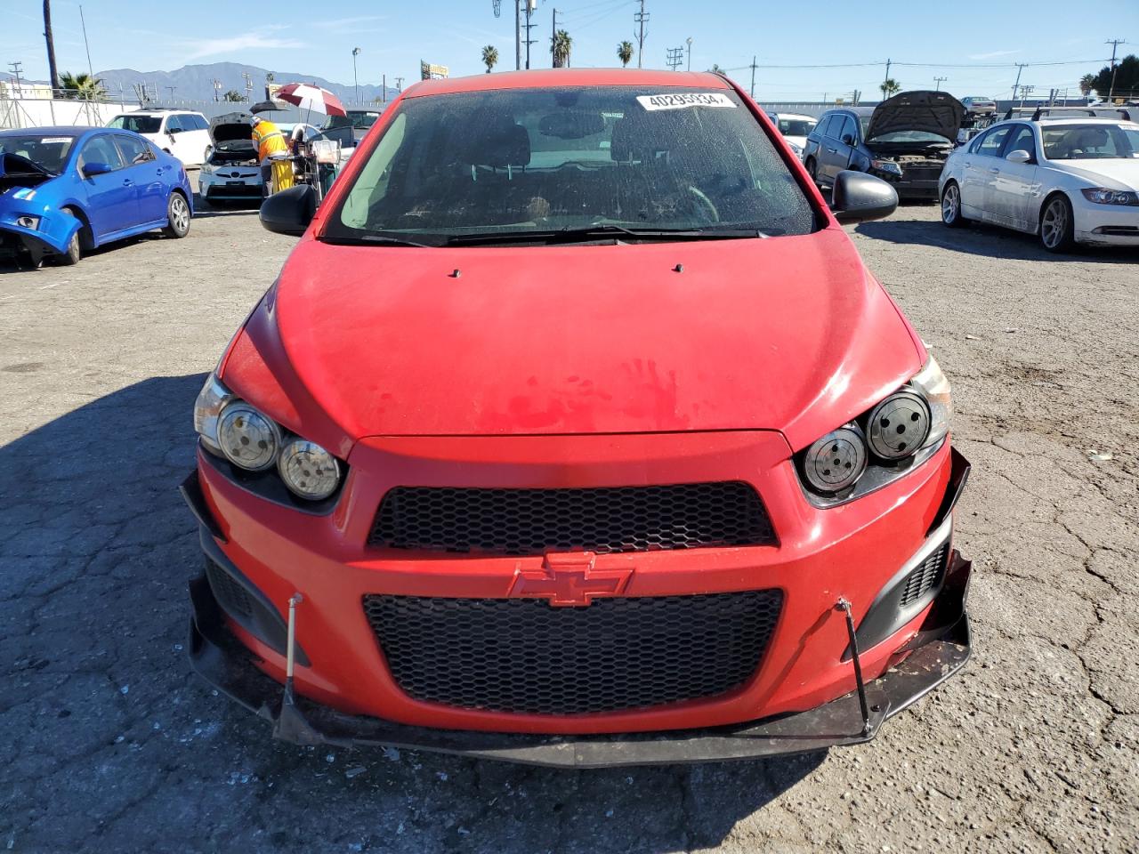 Photo 4 VIN: 1G1JC6SB3F4170702 - CHEVROLET SONIC 