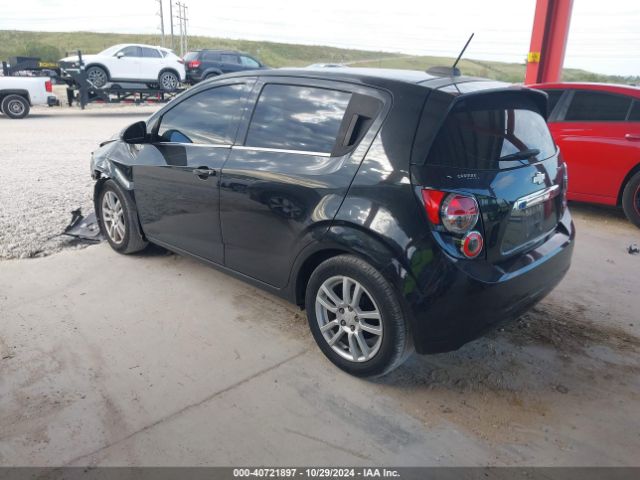 Photo 2 VIN: 1G1JC6SB3F4215587 - CHEVROLET SONIC 