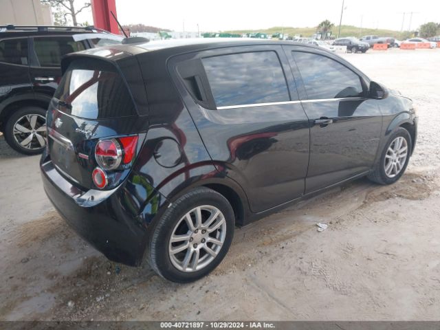 Photo 3 VIN: 1G1JC6SB3F4215587 - CHEVROLET SONIC 