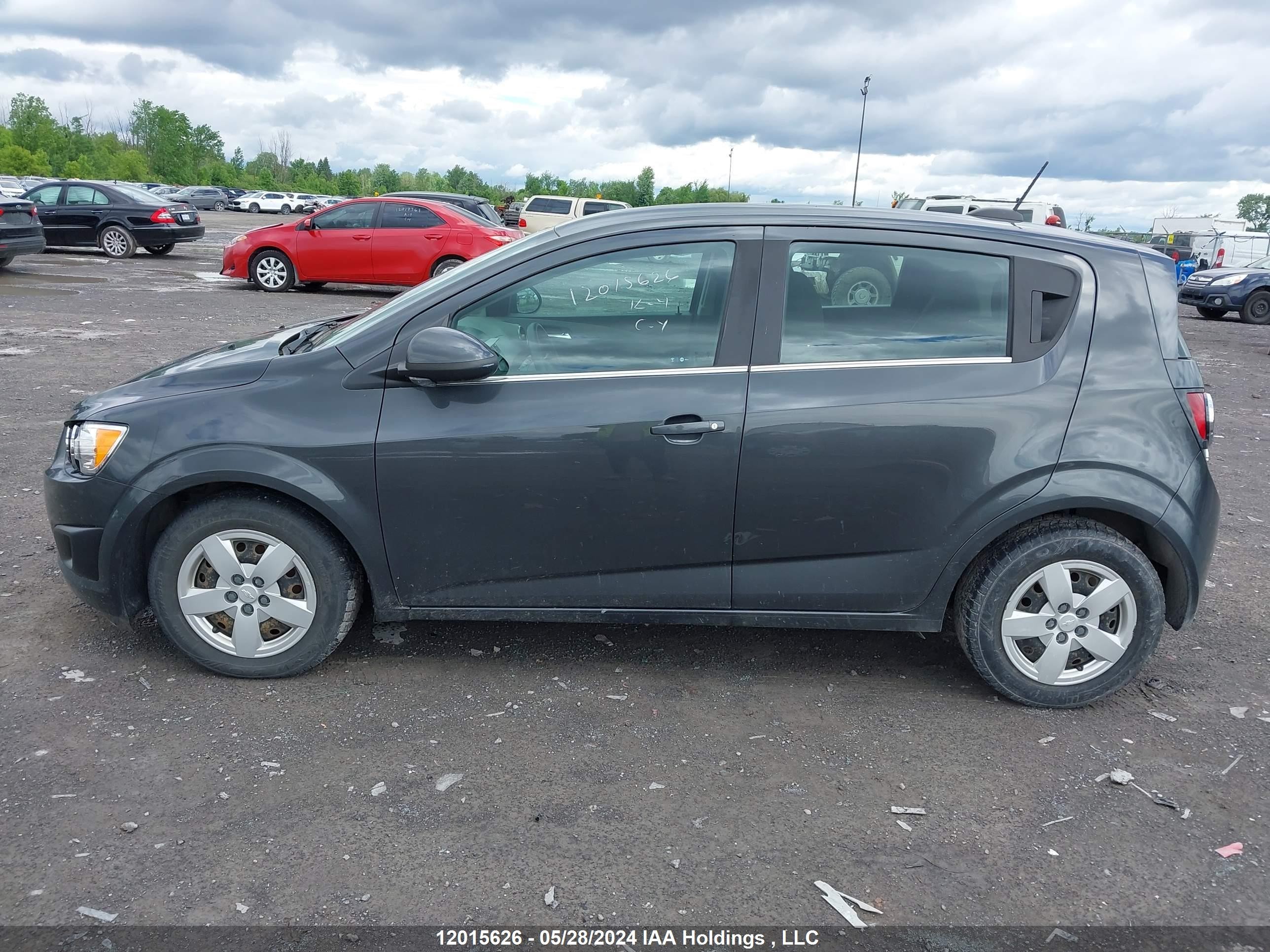 Photo 14 VIN: 1G1JC6SB3G4169616 - CHEVROLET SONIC 