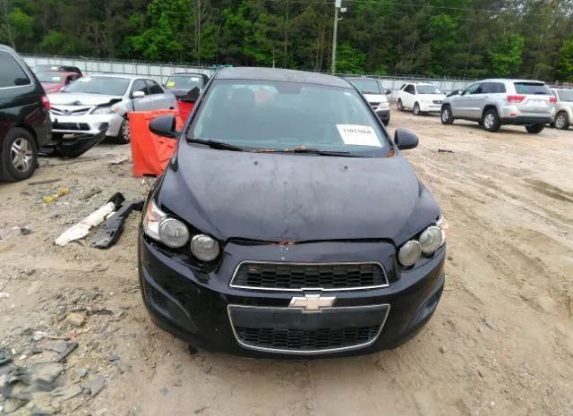 Photo 5 VIN: 1G1JC6SB4D4157311 - CHEVROLET SONIC 