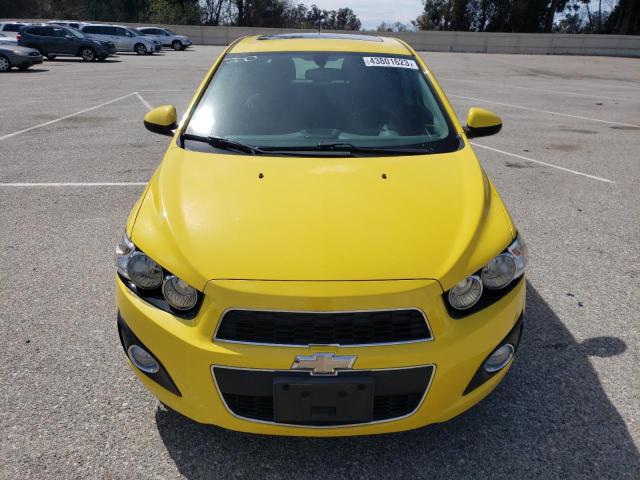 Photo 4 VIN: 1G1JC6SB4F4183832 - CHEVROLET SONIC LT 