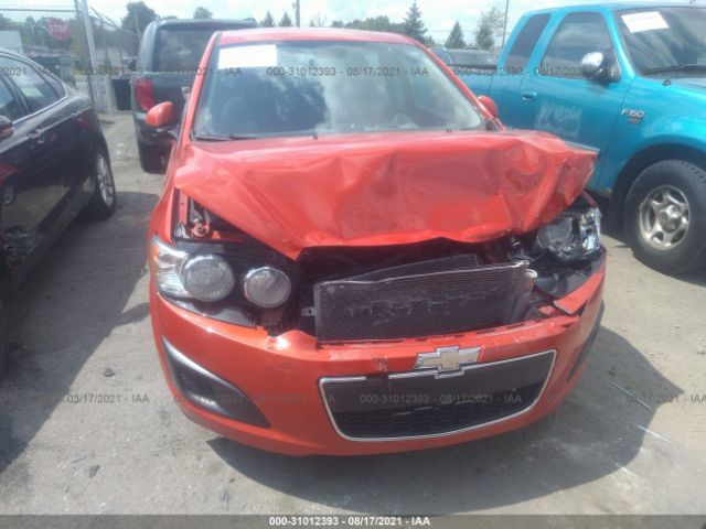 Photo 5 VIN: 1G1JC6SB5D4137424 - CHEVROLET SONIC 