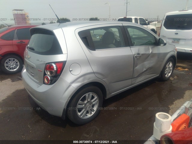 Photo 3 VIN: 1G1JC6SB5D4137908 - CHEVROLET SONIC 