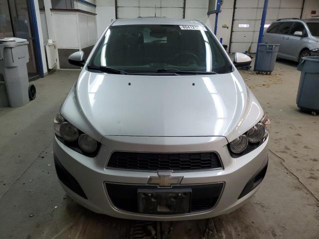 Photo 4 VIN: 1G1JC6SB5D4210100 - CHEVROLET SONIC 