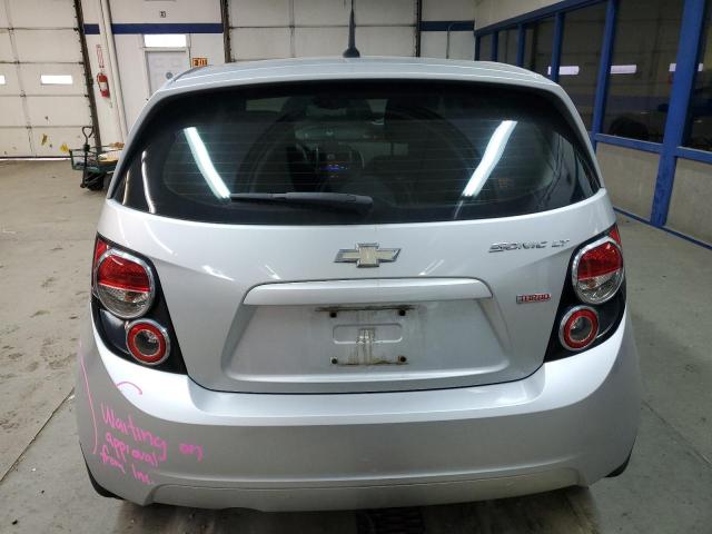 Photo 5 VIN: 1G1JC6SB5D4210100 - CHEVROLET SONIC 