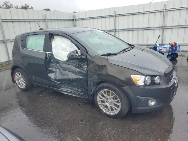 Photo 3 VIN: 1G1JC6SB5F4173407 - CHEVROLET SONIC 