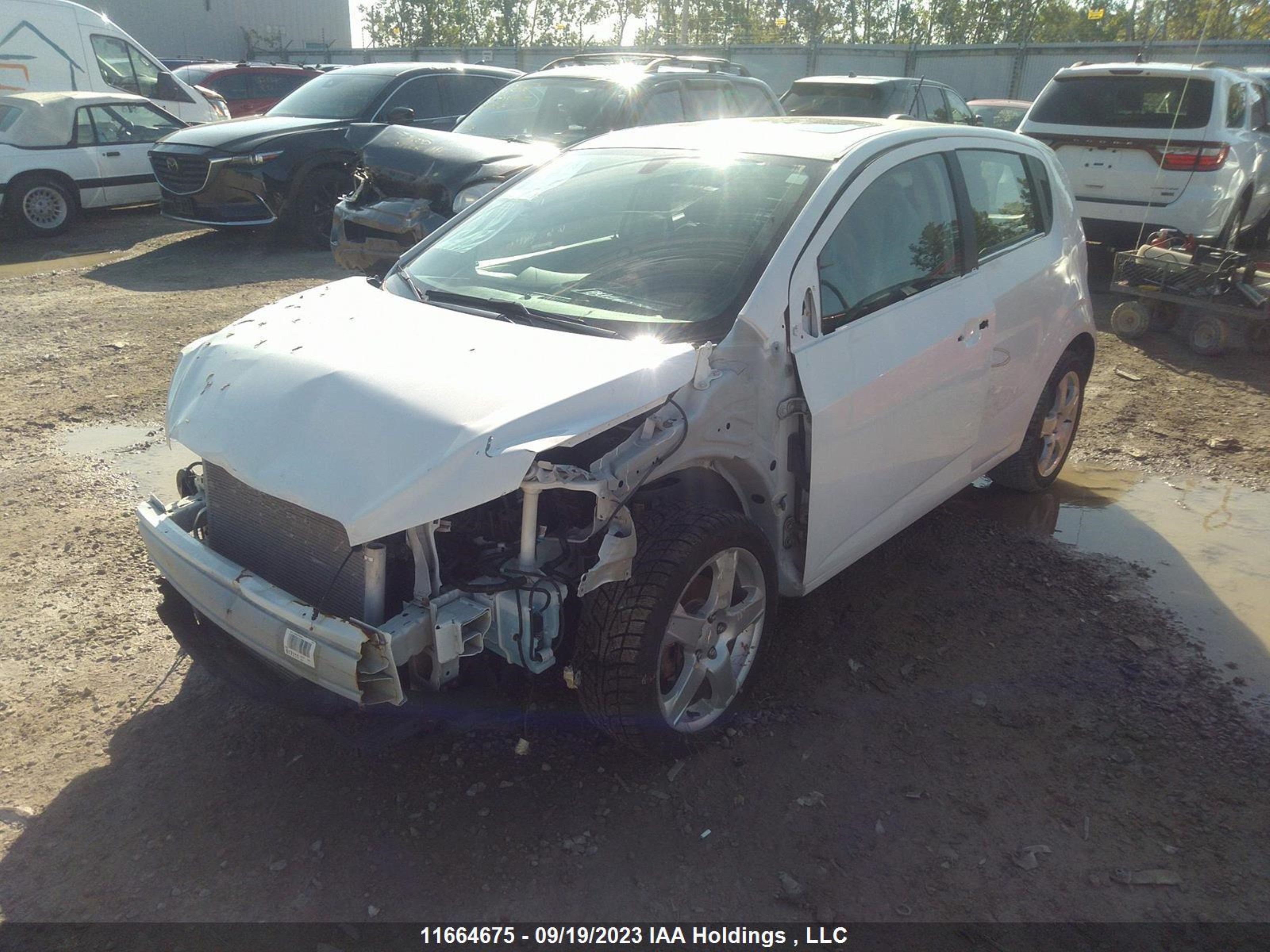 Photo 1 VIN: 1G1JC6SB5G4157340 - CHEVROLET SONIC 