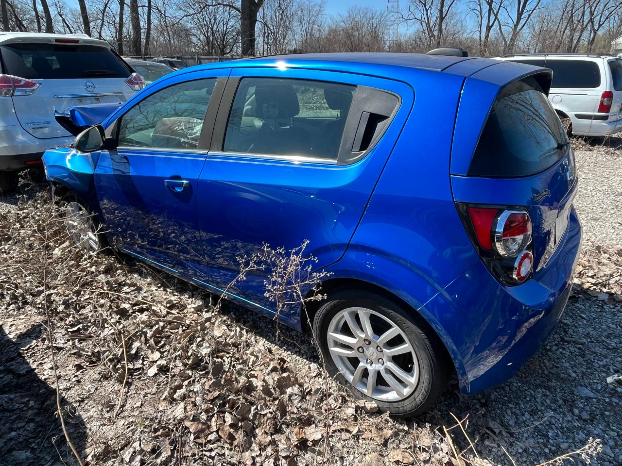 Photo 2 VIN: 1G1JC6SB5G4184294 - CHEVROLET SONIC 