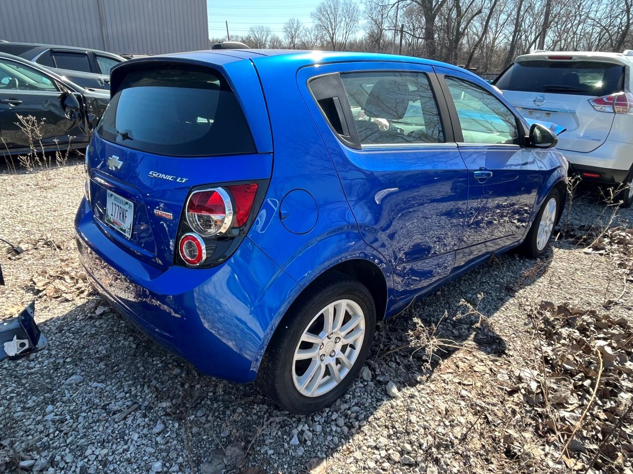 Photo 3 VIN: 1G1JC6SB5G4184294 - CHEVROLET SONIC 