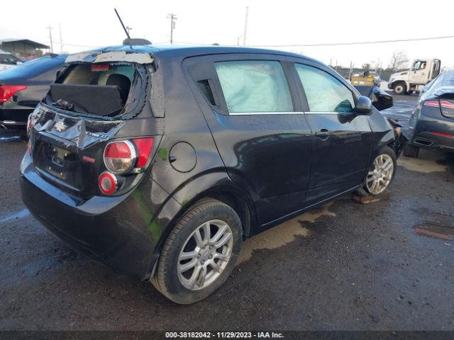 Photo 3 VIN: 1G1JC6SB6F4152551 - CHEVROLET SONIC 