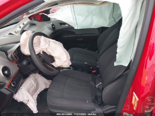 Photo 4 VIN: 1G1JC6SB8E4108890 - CHEVROLET SONIC 