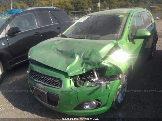 Photo 5 VIN: 1G1JC6SBXF4181521 - CHEVROLET SONIC 