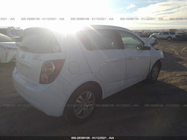 Photo 3 VIN: 1G1JC6SG0E4104828 - CHEVROLET SONIC 