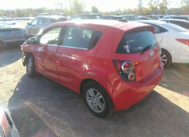 Photo 2 VIN: 1G1JC6SG0F4113109 - CHEVROLET SONIC 