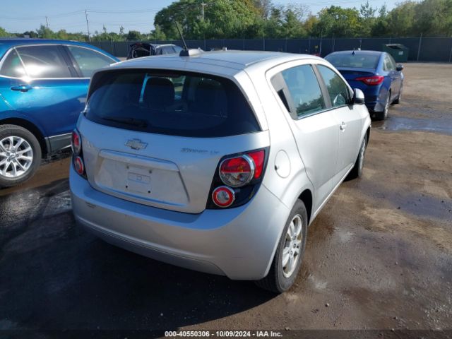 Photo 3 VIN: 1G1JC6SG0F4200671 - CHEVROLET SONIC 