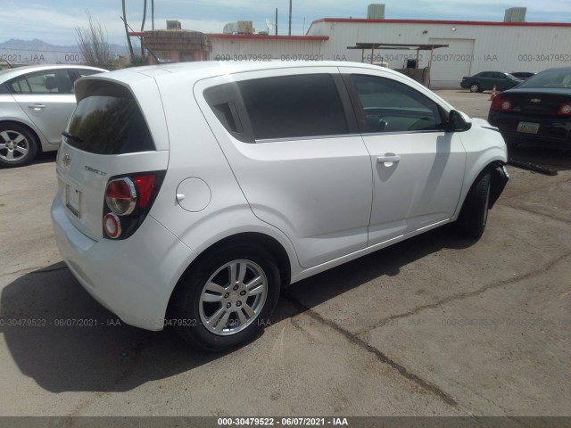 Photo 3 VIN: 1G1JC6SG1D4229562 - CHEVROLET SONIC 