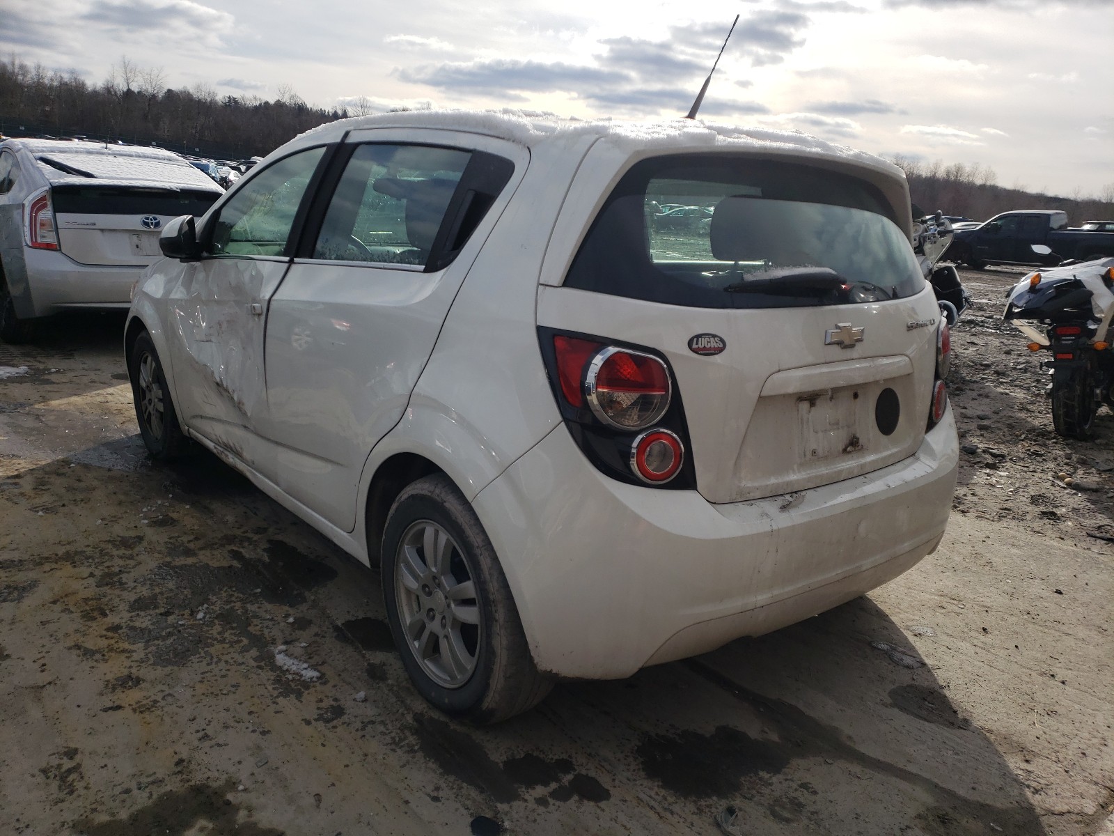 Photo 2 VIN: 1G1JC6SG2E4100408 - CHEVROLET SONIC LT 