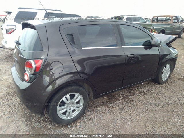 Photo 3 VIN: 1G1JC6SG2E4104278 - CHEVROLET SONIC 