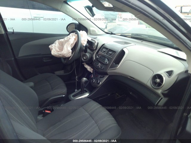 Photo 4 VIN: 1G1JC6SG2E4104278 - CHEVROLET SONIC 