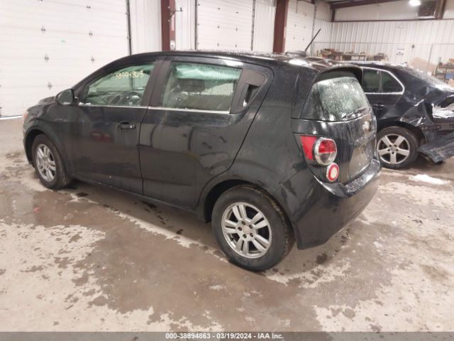 Photo 2 VIN: 1G1JC6SG2F4101608 - CHEVROLET SONIC 