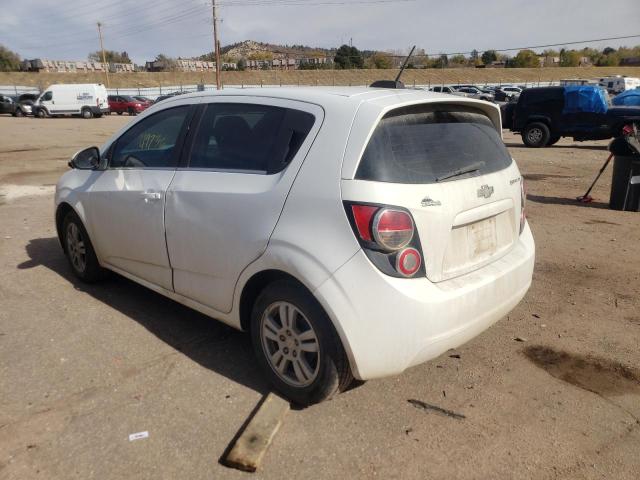 Photo 2 VIN: 1G1JC6SG2F4138402 - CHEVROLET SONIC LT 