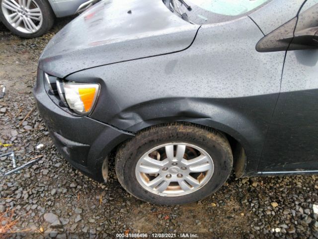 Photo 5 VIN: 1G1JC6SG3D4167257 - CHEVROLET SONIC 