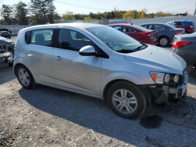 Photo 3 VIN: 1G1JC6SG3F4102721 - CHEVROLET SONIC LT 