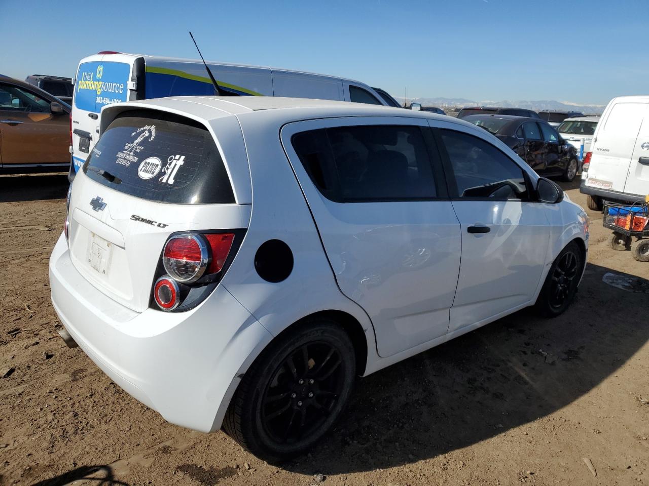 Photo 2 VIN: 1G1JC6SG4E4218637 - CHEVROLET SONIC 