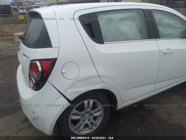 Photo 5 VIN: 1G1JC6SG4F4193269 - CHEVROLET SONIC 