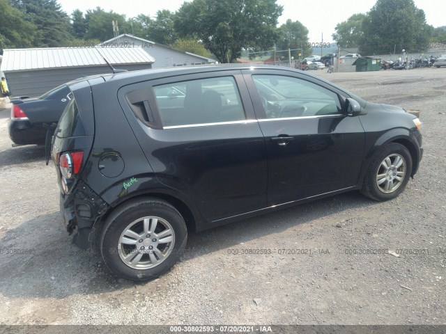 Photo 3 VIN: 1G1JC6SG5E4216847 - CHEVROLET SONIC 