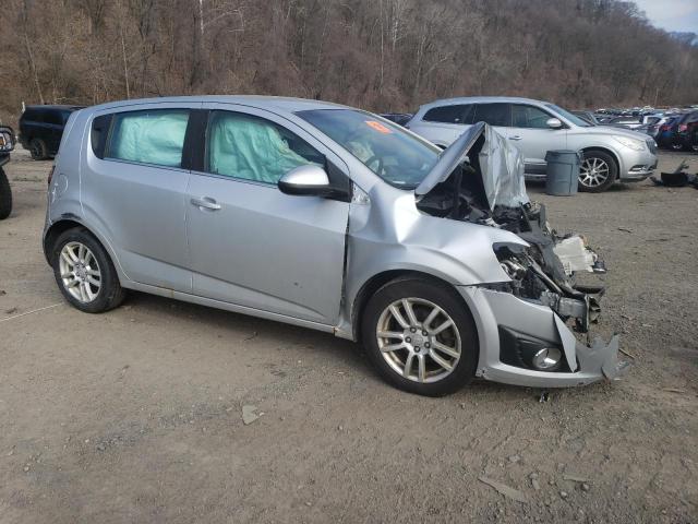 Photo 3 VIN: 1G1JC6SG8D4121472 - CHEVROLET SONIC LT 